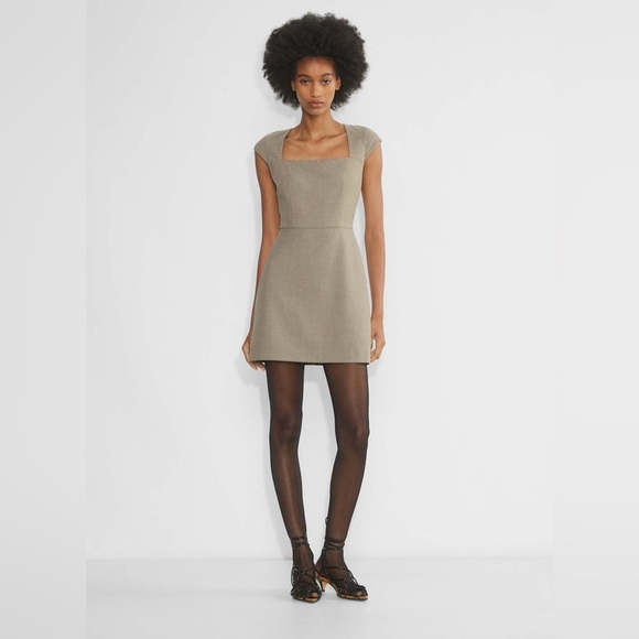 Aritzia Dresses & Skirts - Aritzia Wilfred Celeste Dress NWT